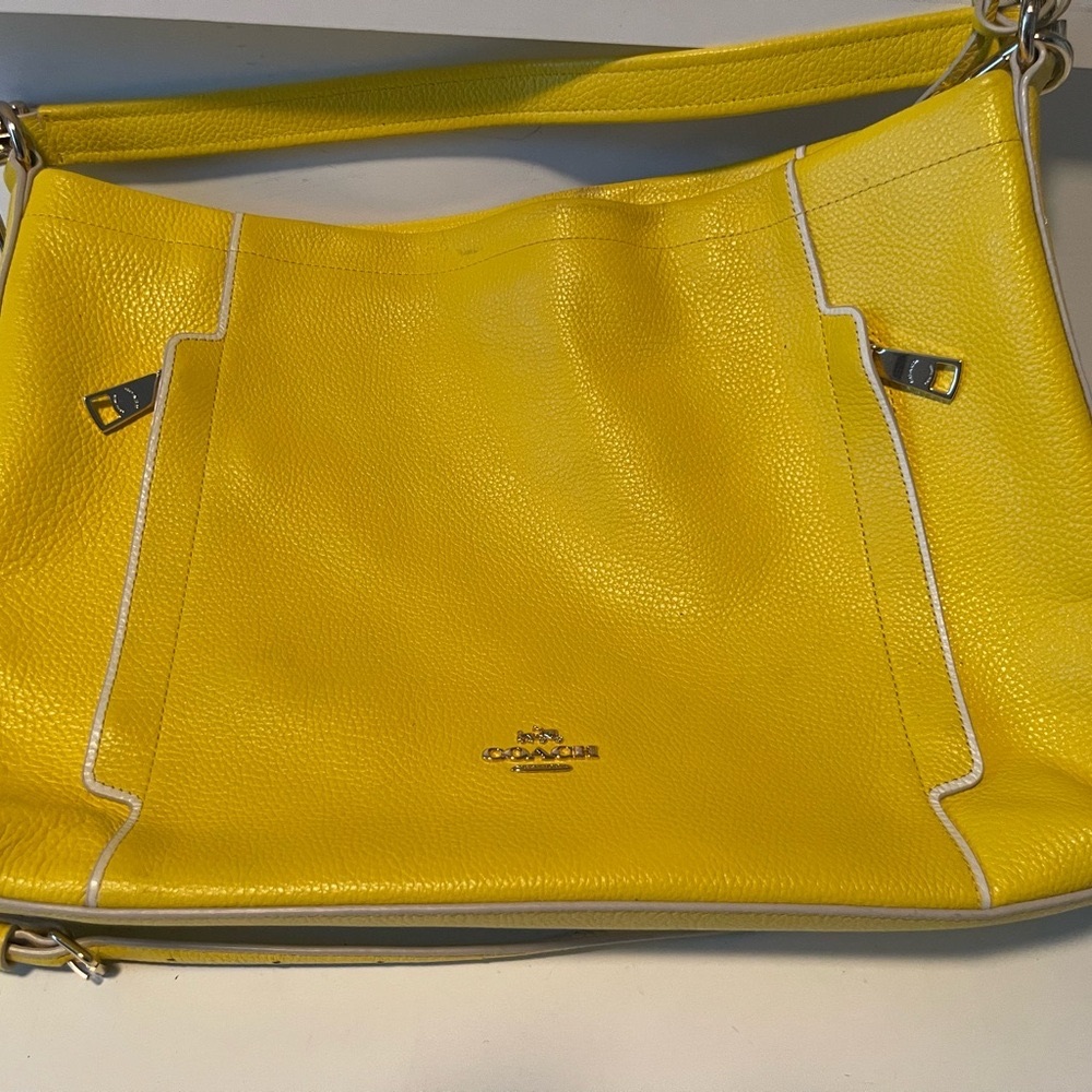 Yellow medium size bag